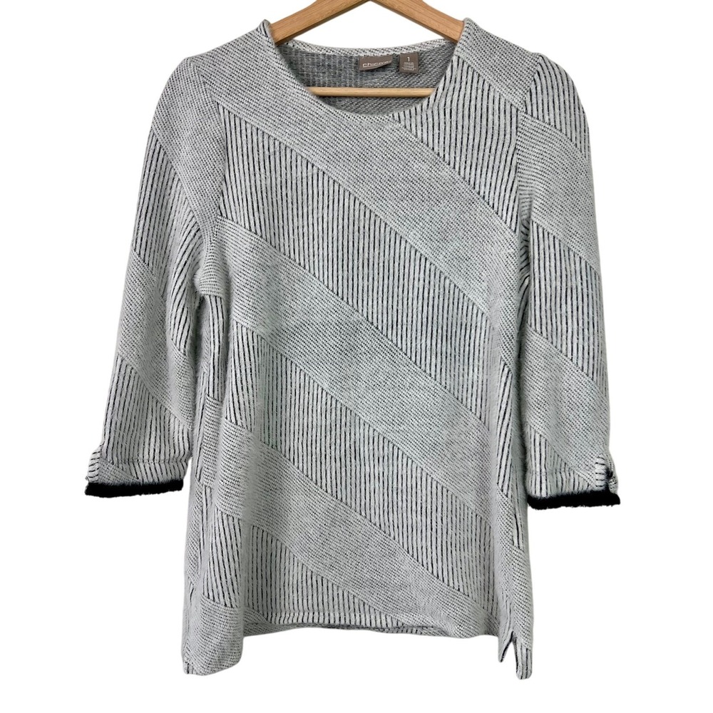 Chico's‎ Diagonal Stripe White Black Fuzzy Soft 3/4 Sleeve Sweater Size 1-Medium